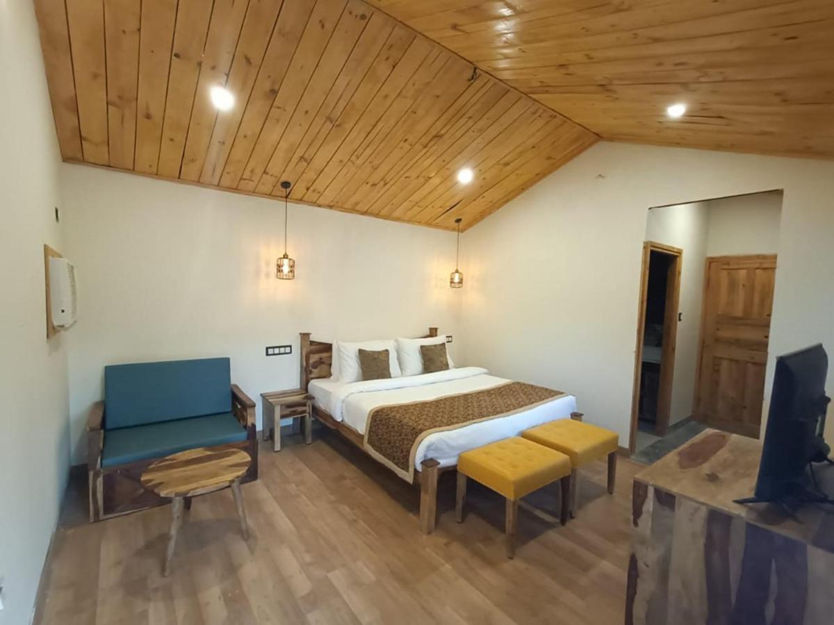Aaroham Resort, Shimla Exterior photo